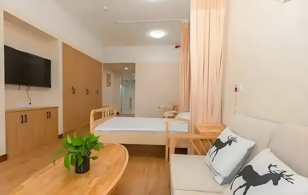 深圳往届毕业生入户_阿娇一个人独居北京3居室,自称比香港要便宜 那是孙女幼儿园围系带裙的