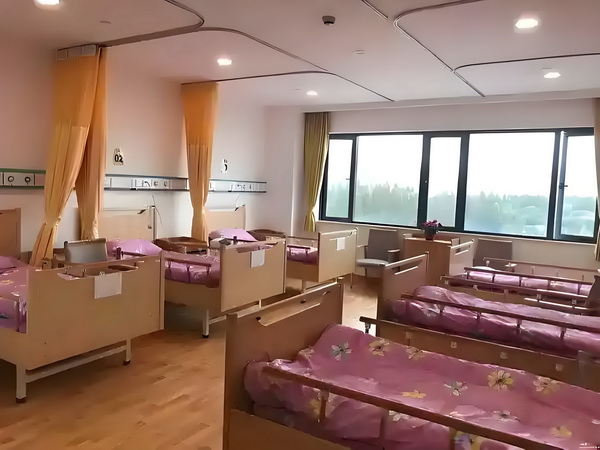 人才引进房深圳_电影《戏台》预测票房超3亿 本的技能这是最基一个